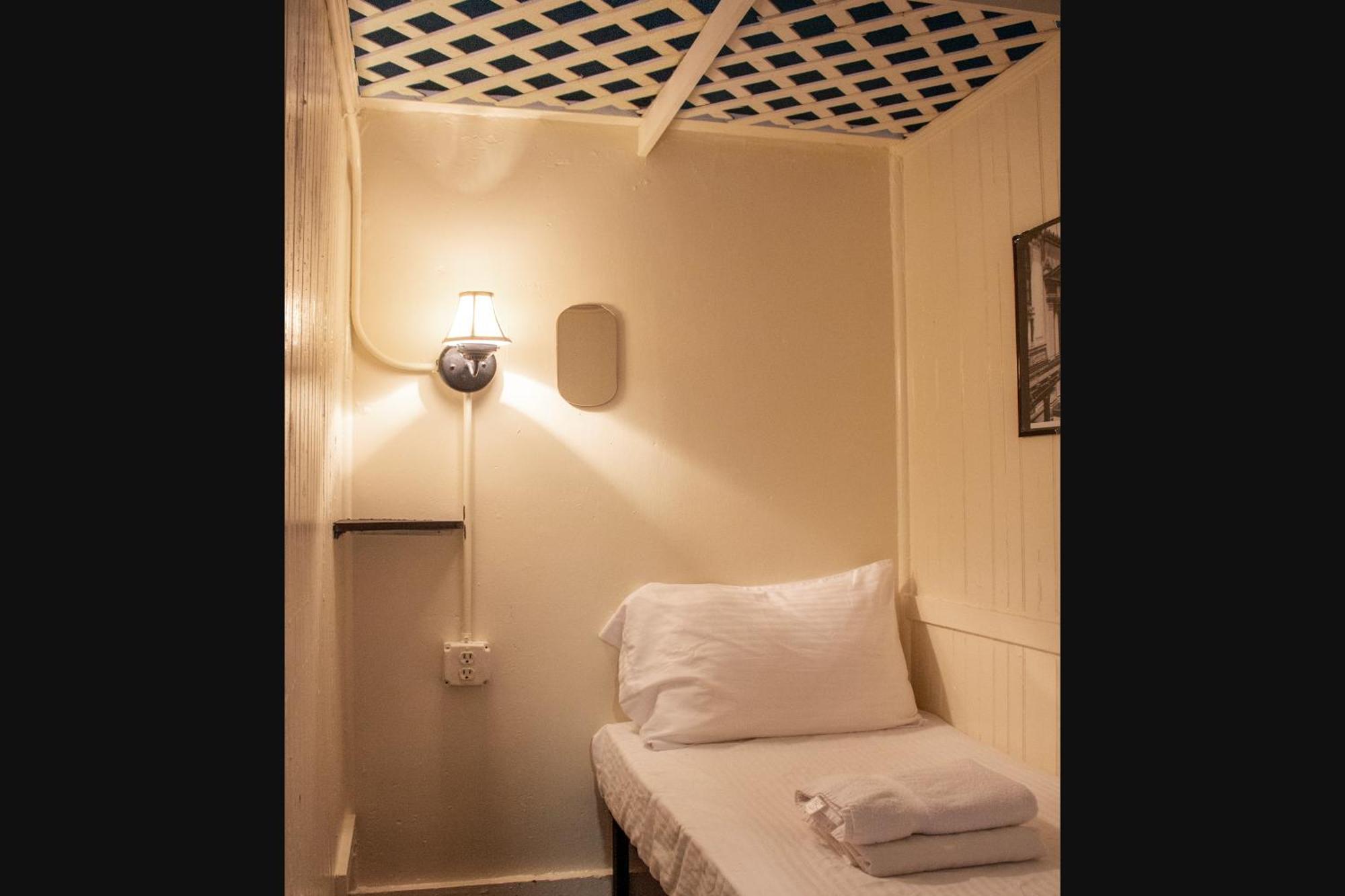 The Nolita Express Hostel นิวยอร์ก ภายนอก รูปภาพ